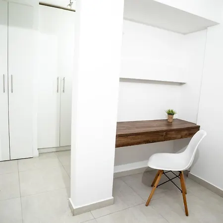 Manou No15 Apartment *